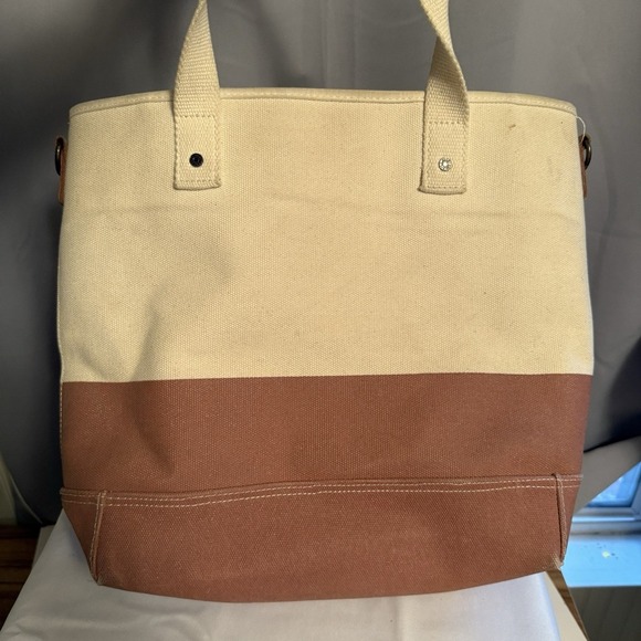 L.L. Bean Two-Tone Canvas Boat and Tote in Cream and Tan - Picture 4 of 11